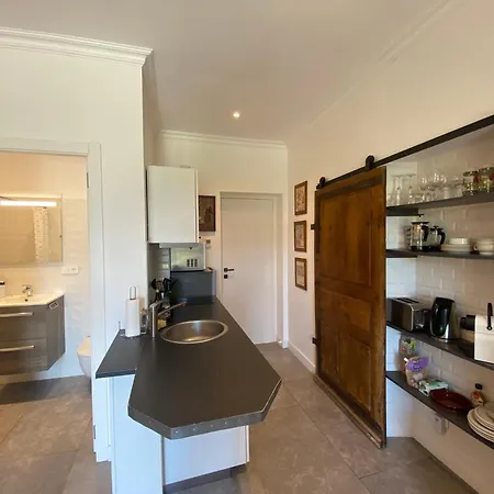 Maison Du Le Тэлуар